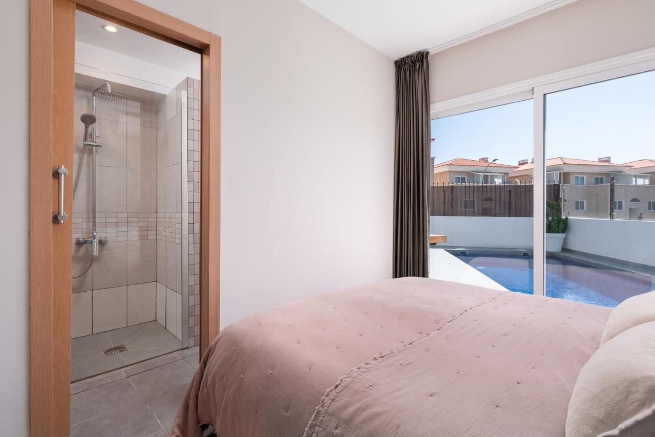 Luxury Callao With Private Heated Pool By Vallecid Villa